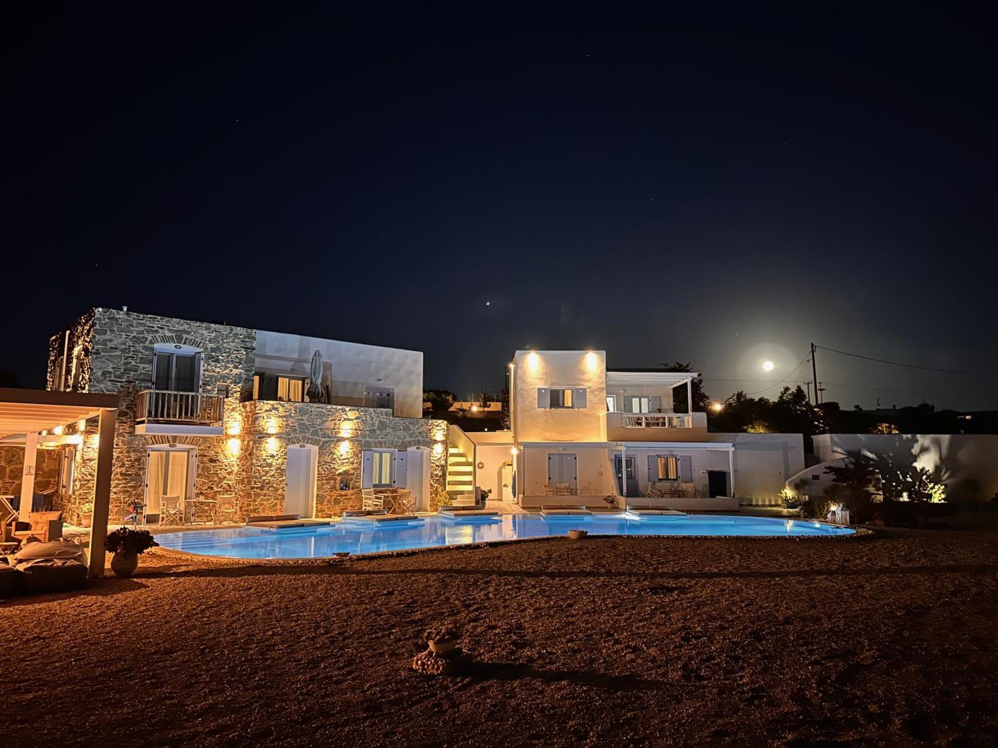 Blu Suites And Studios 아다마스 외부 사진